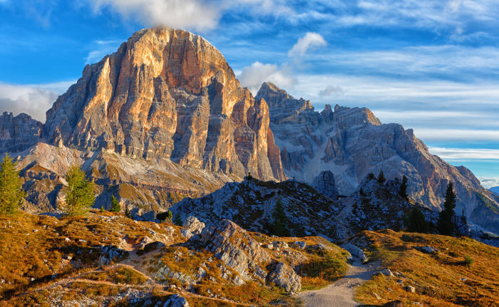 Hiking Alta Via No.1 Southern Trek